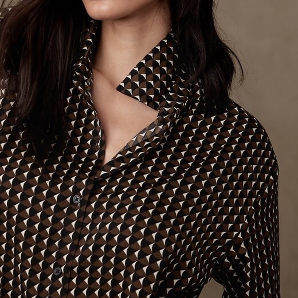 Banana Republic Women’s Brown & Black Geometric Button-Up Long Shirt Top Size L